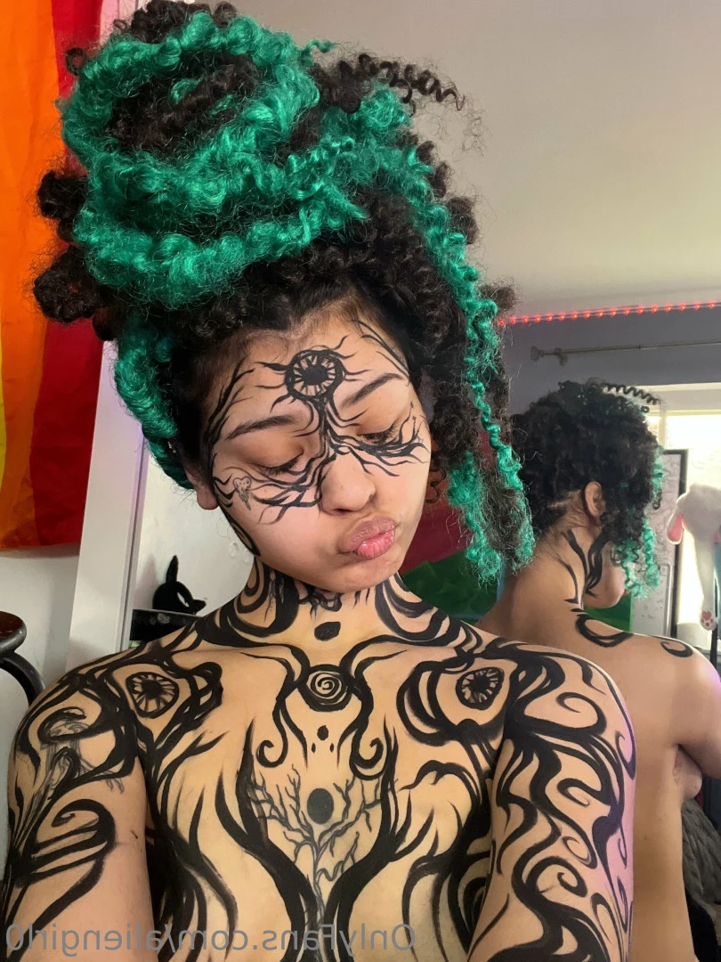 ALIEN [ aliengirl0 ] Onlyfans leaked photo 10528175 on Hotleaks.tv