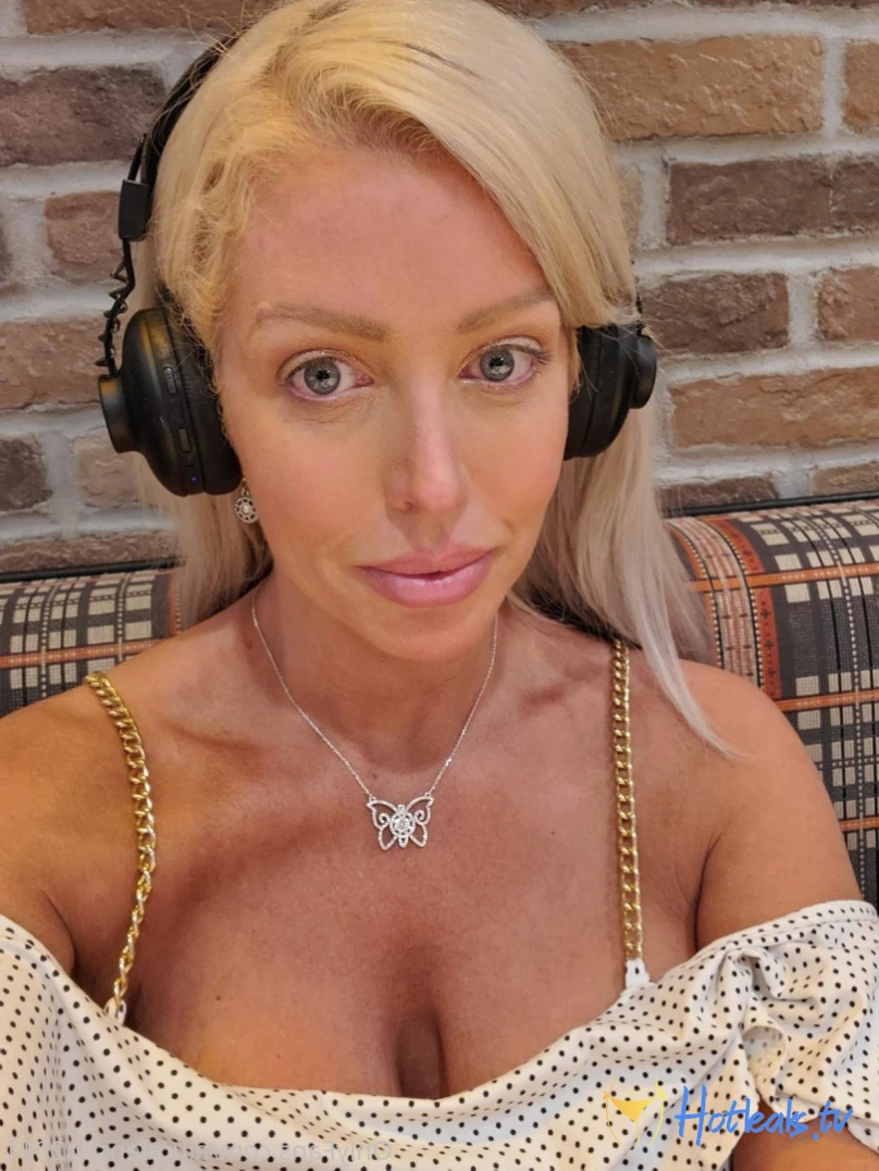 Alura Jenson [ alurajenson2011 ] Onlyfans leaked photo 11376549 on Hotleaks.tv