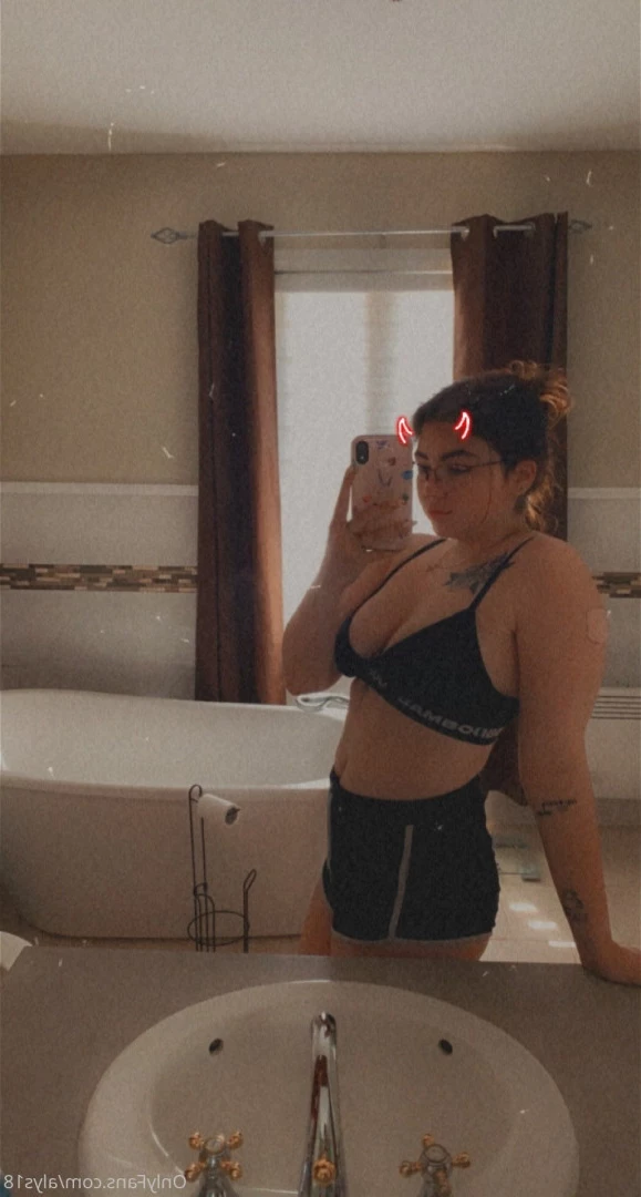 Alyson🥀 [ alys18 ] Onlyfans leaked photo 7652667 on Hotleaks.tv