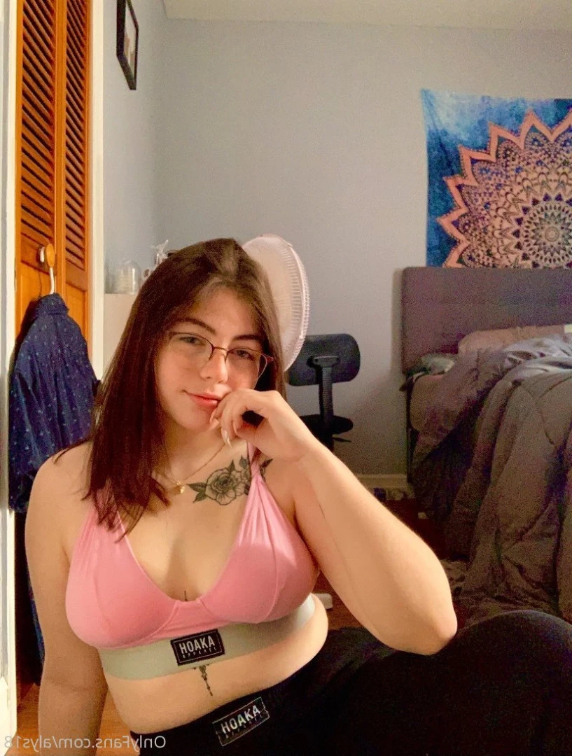 Alyson🥀 [ alys18 ] Onlyfans leaked photo 7652775 on Hotleaks.tv