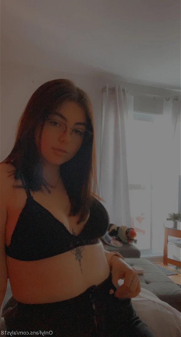 Alyson🥀 [ alys18 ] Onlyfans leaked photo 7652840 on Hotleaks.tv