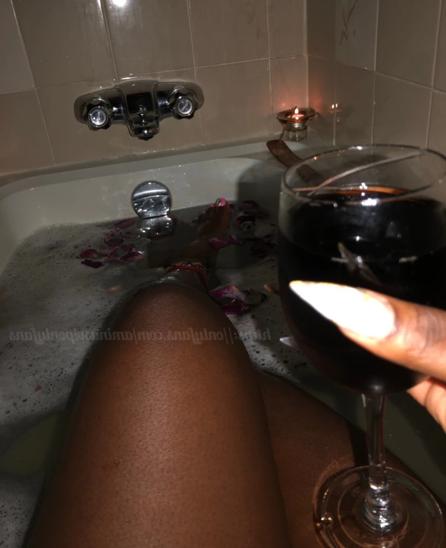 𝘈𝘮𝘪𝘯𝘢 ❤︎ 𝗩𝗜𝗗𝗘𝗢𝗖𝗔𝗟𝗟𝗦 &amp; 𝗖𝗨𝗦𝗧𝗢𝗠𝗦 😍 [ aminasviponlyfans ] Onlyfans leaked photo 15793747 on Hotleaks.tv