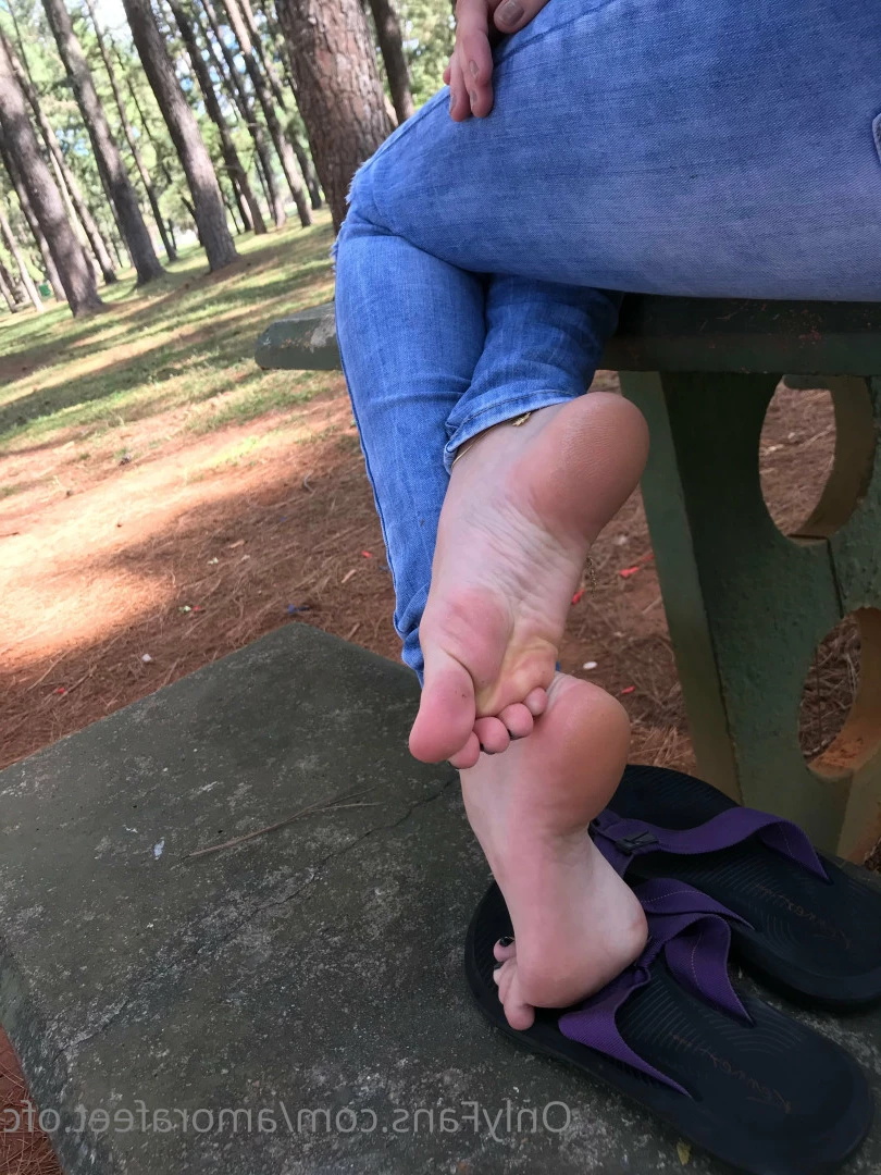 Pezinhos da Amora [ amorafeet.ofc ] Onlyfans leaked photo 7575253 on Hotleaks.tv