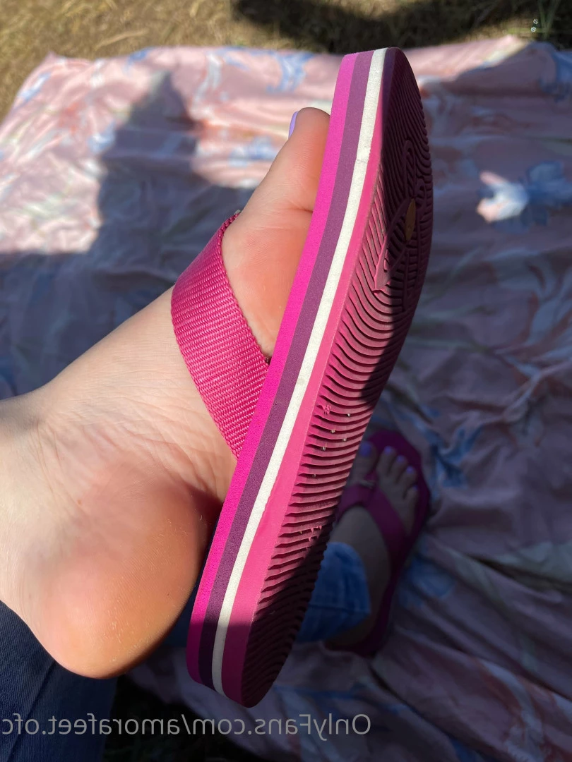 Pezinhos da Amora [ amorafeet.ofc ] Onlyfans leaked photo 7575377 on Hotleaks.tv