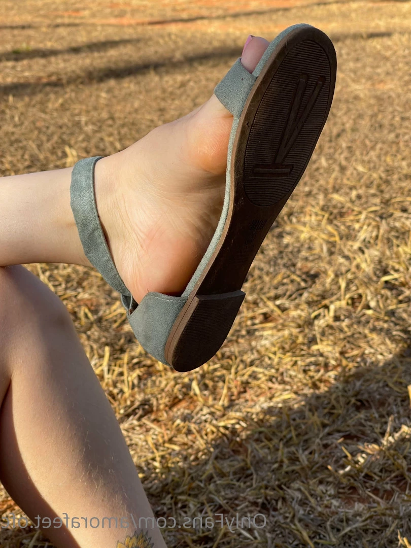 Pezinhos da Amora [ amorafeet.ofc ] Onlyfans leaked photo 7575432 on Hotleaks.tv