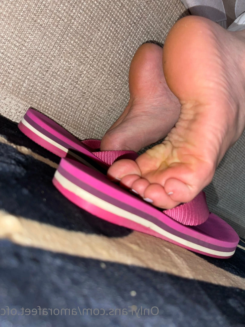 Pezinhos da Amora [ amorafeet.ofc ] Onlyfans leaked photo 7575552 on Hotleaks.tv