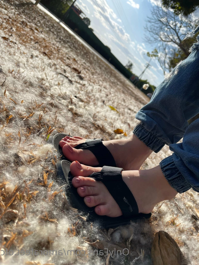 Pezinhos da Amora [ amorafeet.ofc ] Onlyfans leaked photo 7575632 on Hotleaks.tv