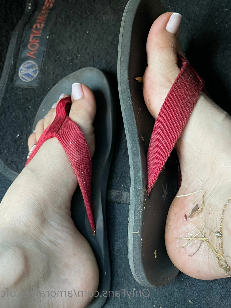 Pezinhos da Amora [ amorafeet.ofc ] Onlyfans leaked photo 7575792 on Hotleaks.tv