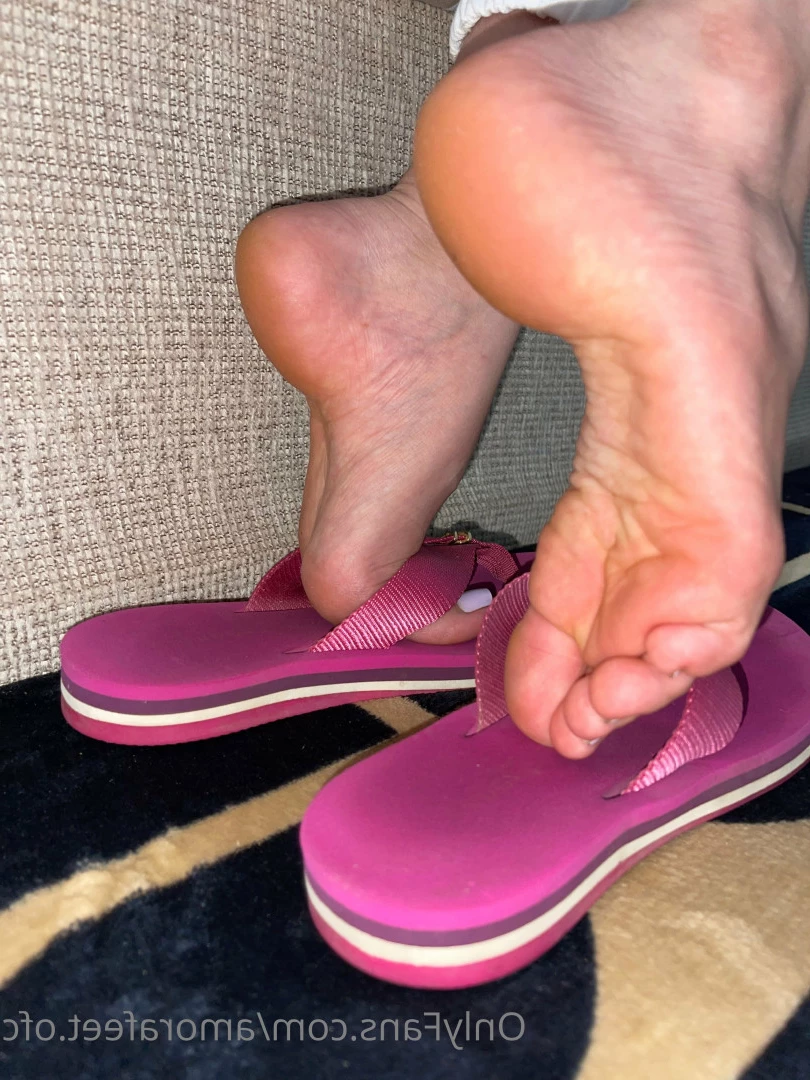 Pezinhos da Amora [ amorafeet.ofc ] Onlyfans leaked photo 7575958 on Hotleaks.tv