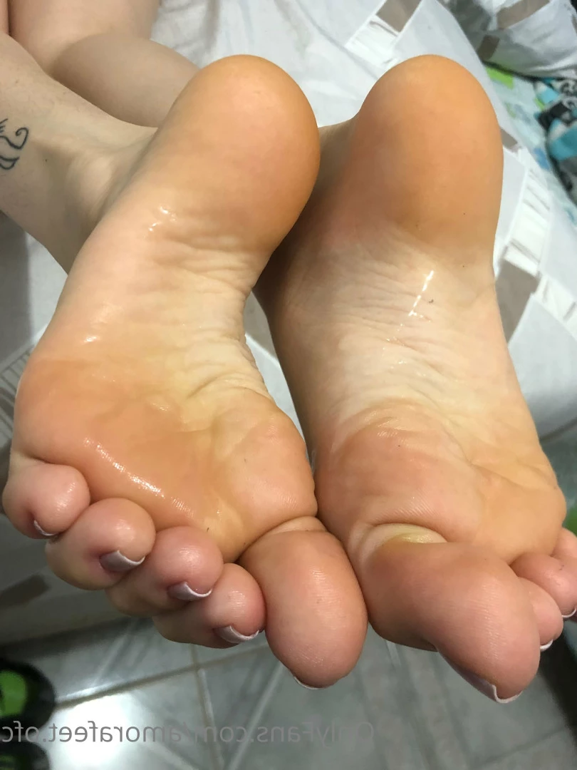 Pezinhos da Amora [ amorafeet.ofc ] Onlyfans leaked photo 7575998 on Hotleaks.tv
