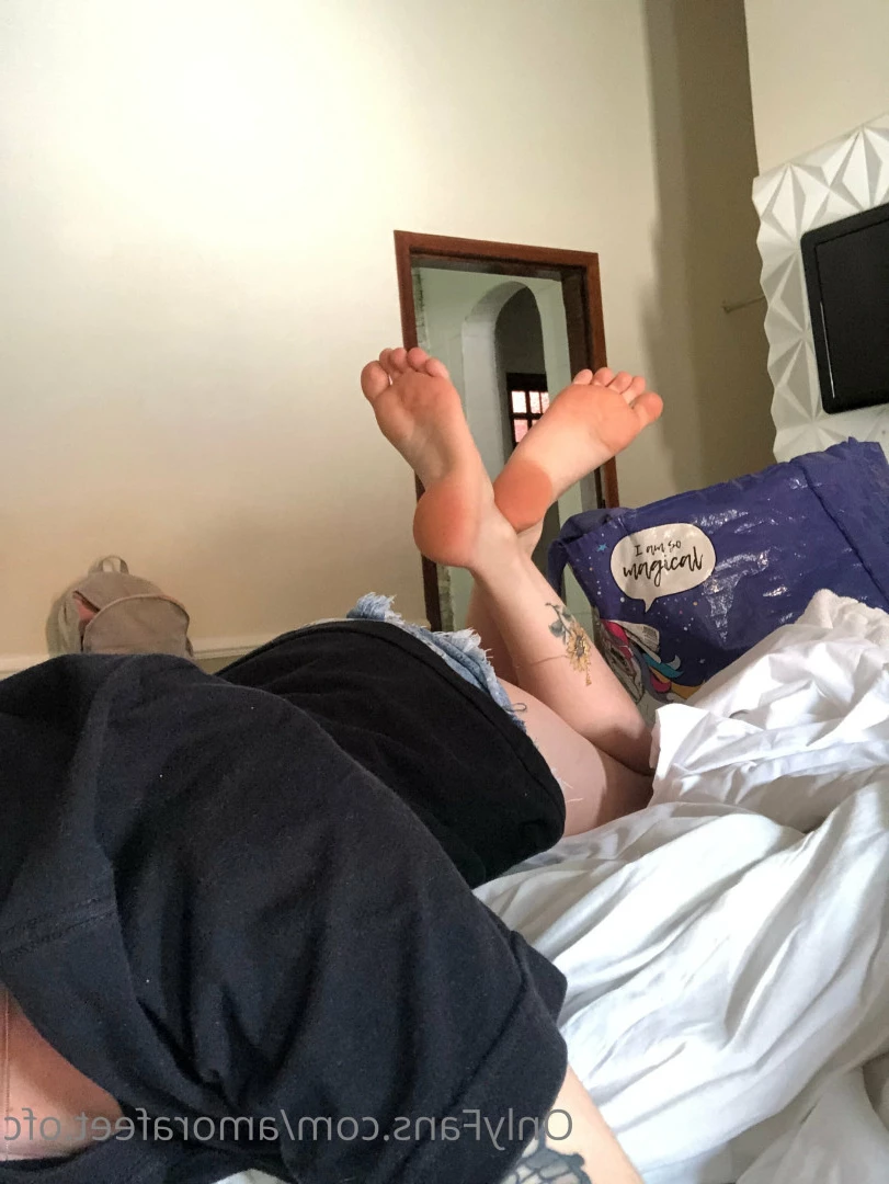 Pezinhos da Amora [ amorafeet.ofc ] Onlyfans leaked photo 7576051 on Hotleaks.tv