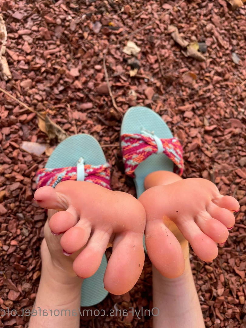 Pezinhos da Amora [ amorafeet.ofc ] Onlyfans leaked photo 7576361 on Hotleaks.tv