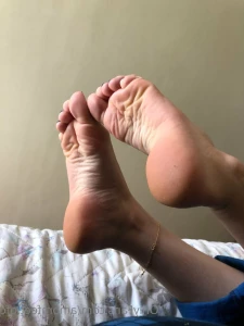 7576570