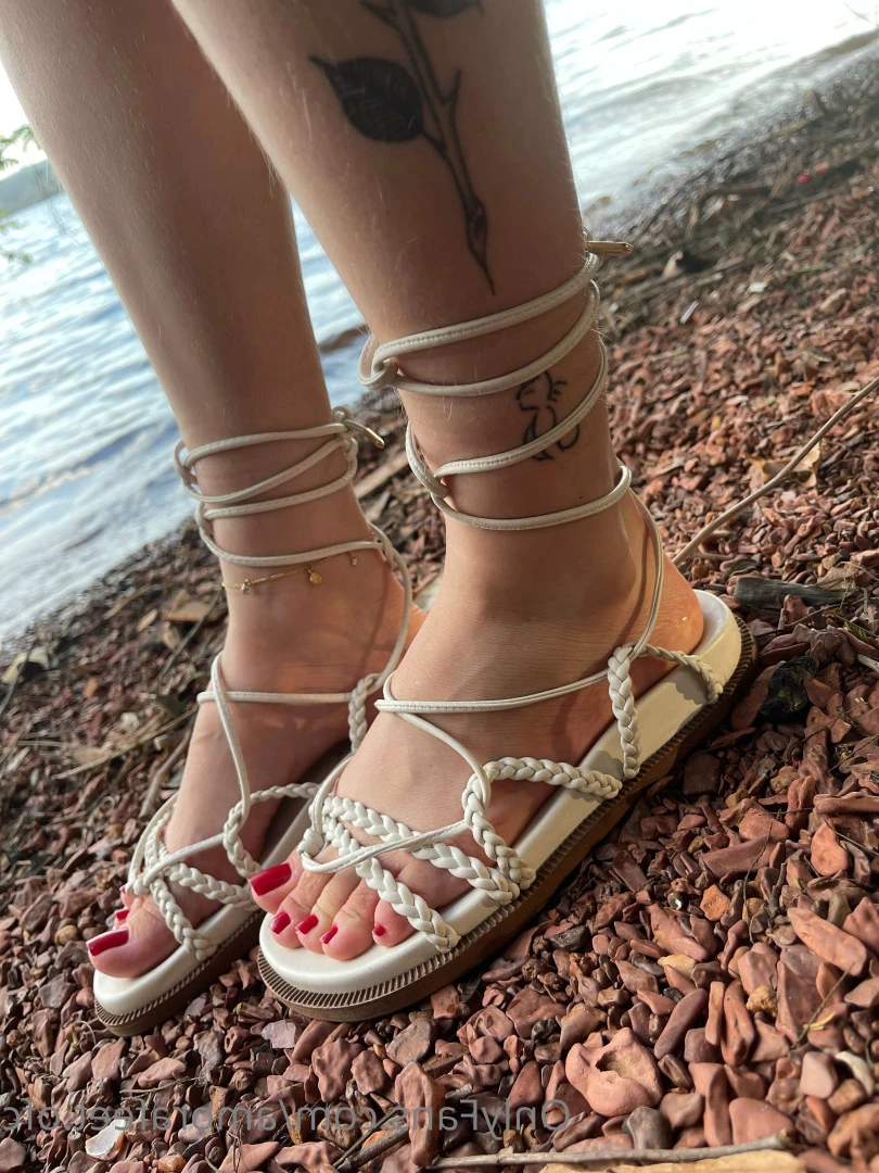 Pezinhos da Amora [ amorafeet.ofc ] Onlyfans leaked photo 7576842 on Hotleaks.tv
