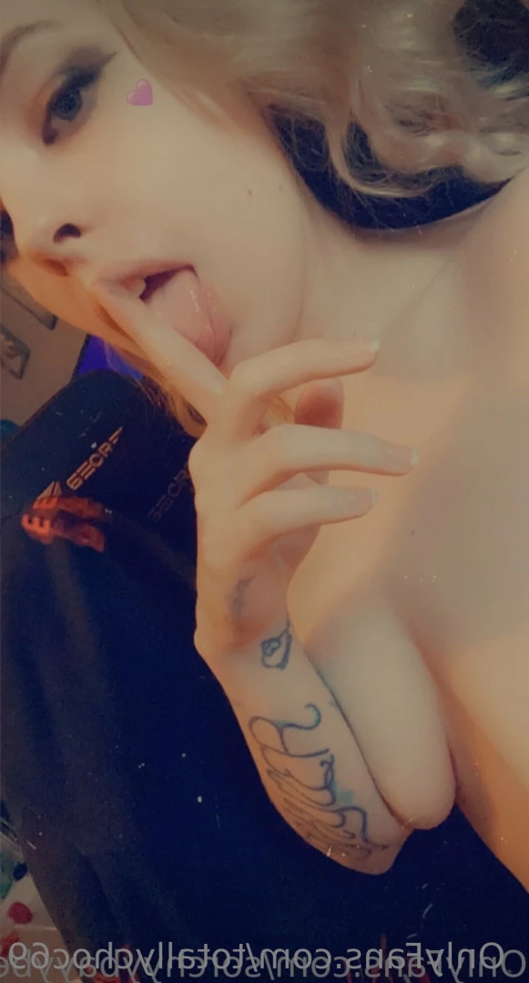 Amy wheeler [ amywheeler6969 ] Onlyfans leaked photo 7640744 on Hotleaks.tv
