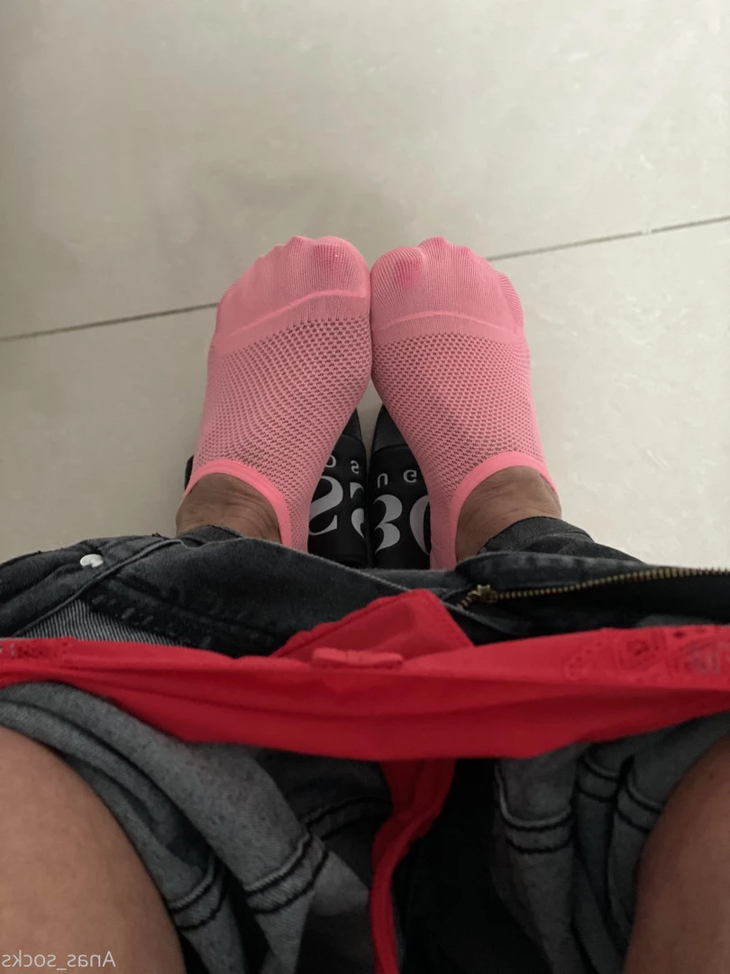 Ana [ anas_socks ] Onlyfans leaked photo 7320417 on Hotleaks.tv