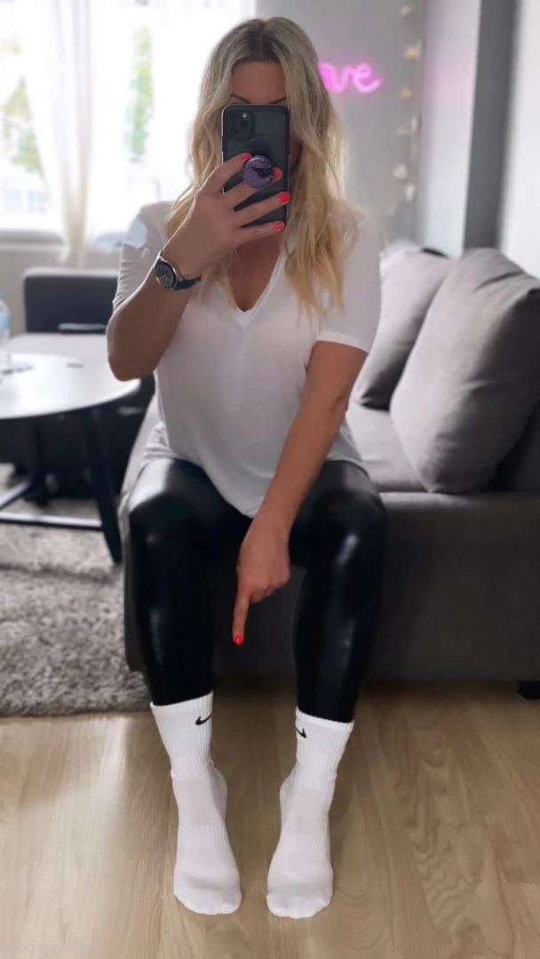 Ana [ anas_socks ] Onlyfans leaked photo 7320460 on Hotleaks.tv