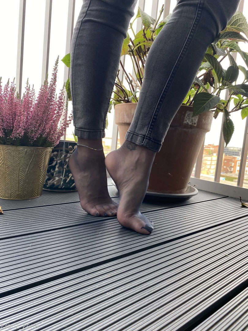 Ana [ anas_socks ] Onlyfans leaked photo 7320728 on Hotleaks.tv
