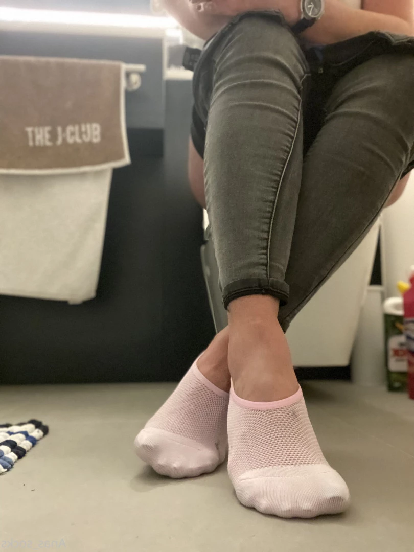 Ana [ anas_socks ] Onlyfans leaked photo 7321316 on Hotleaks.tv