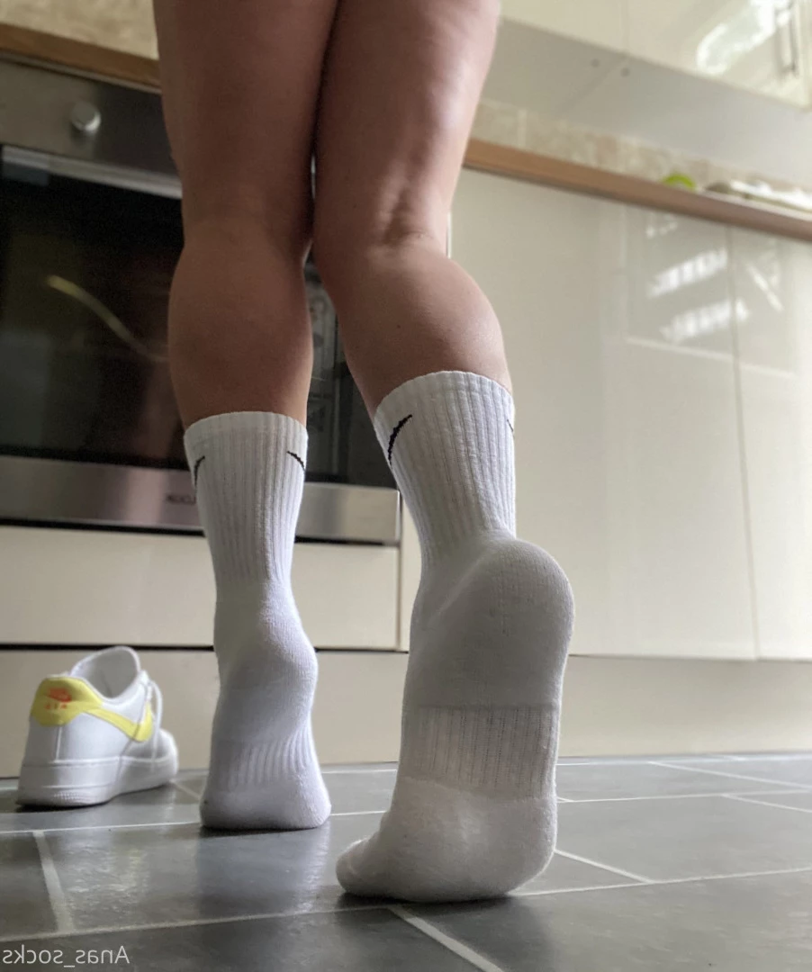 Ana [ anas_socks ] Onlyfans leaked photo 7322155 on Hotleaks.tv