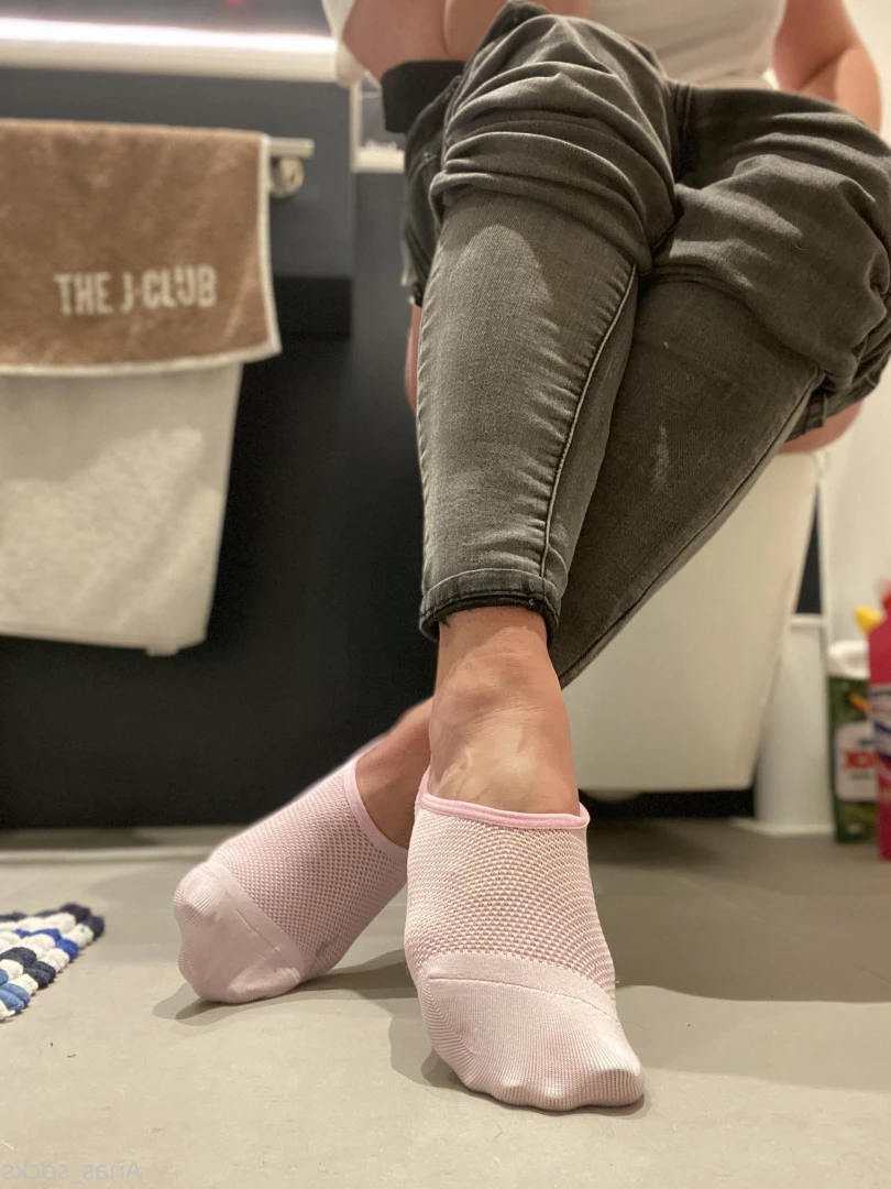 Ana [ anas_socks ] Onlyfans leaked photo 7322638 on Hotleaks.tv