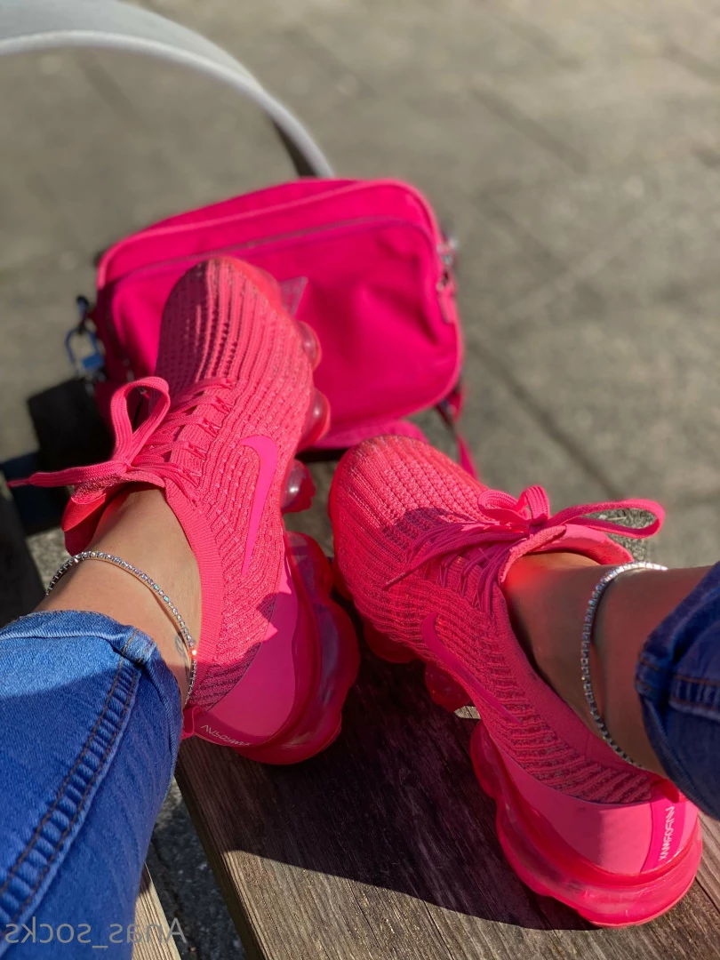 Ana [ anas_socks ] Onlyfans leaked photo 7323175 on Hotleaks.tv