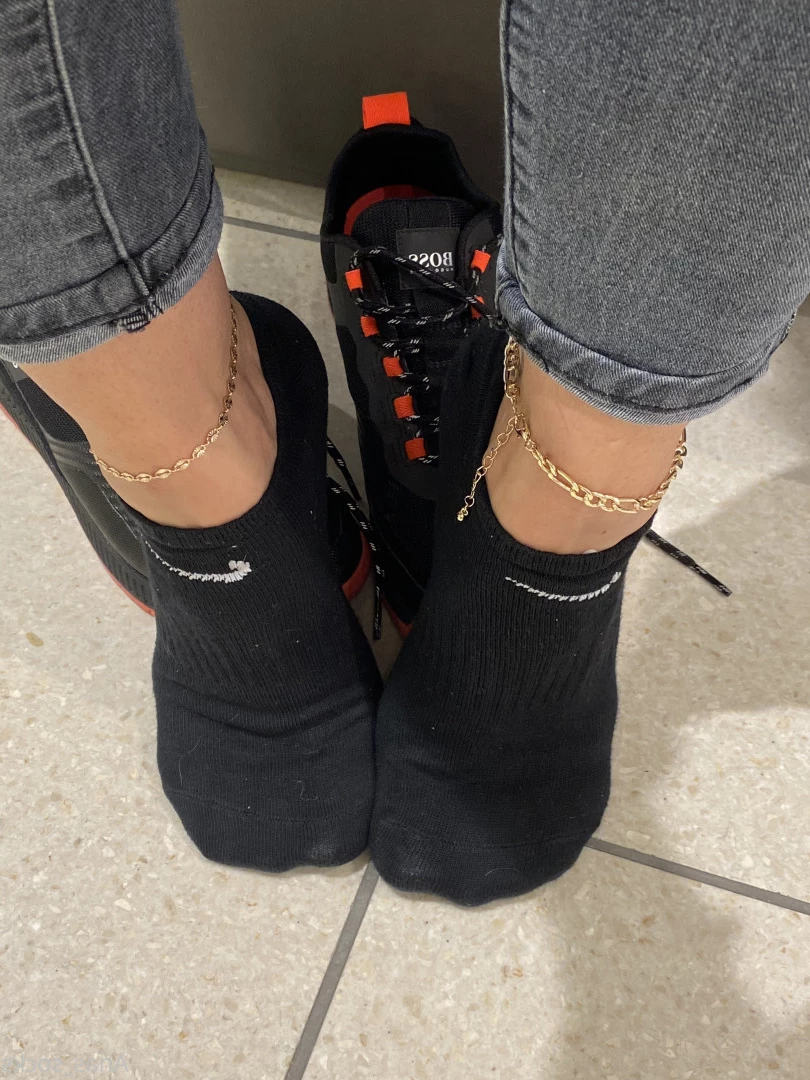 Ana [ anas_socks ] Onlyfans leaked photo 7324440 on Hotleaks.tv