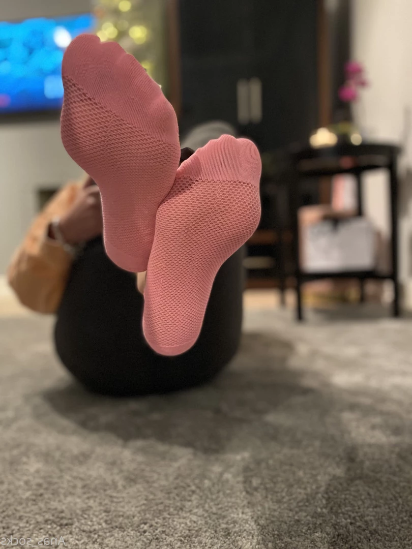 Ana [ anas_socks ] Onlyfans leaked photo 7326586 on Hotleaks.tv