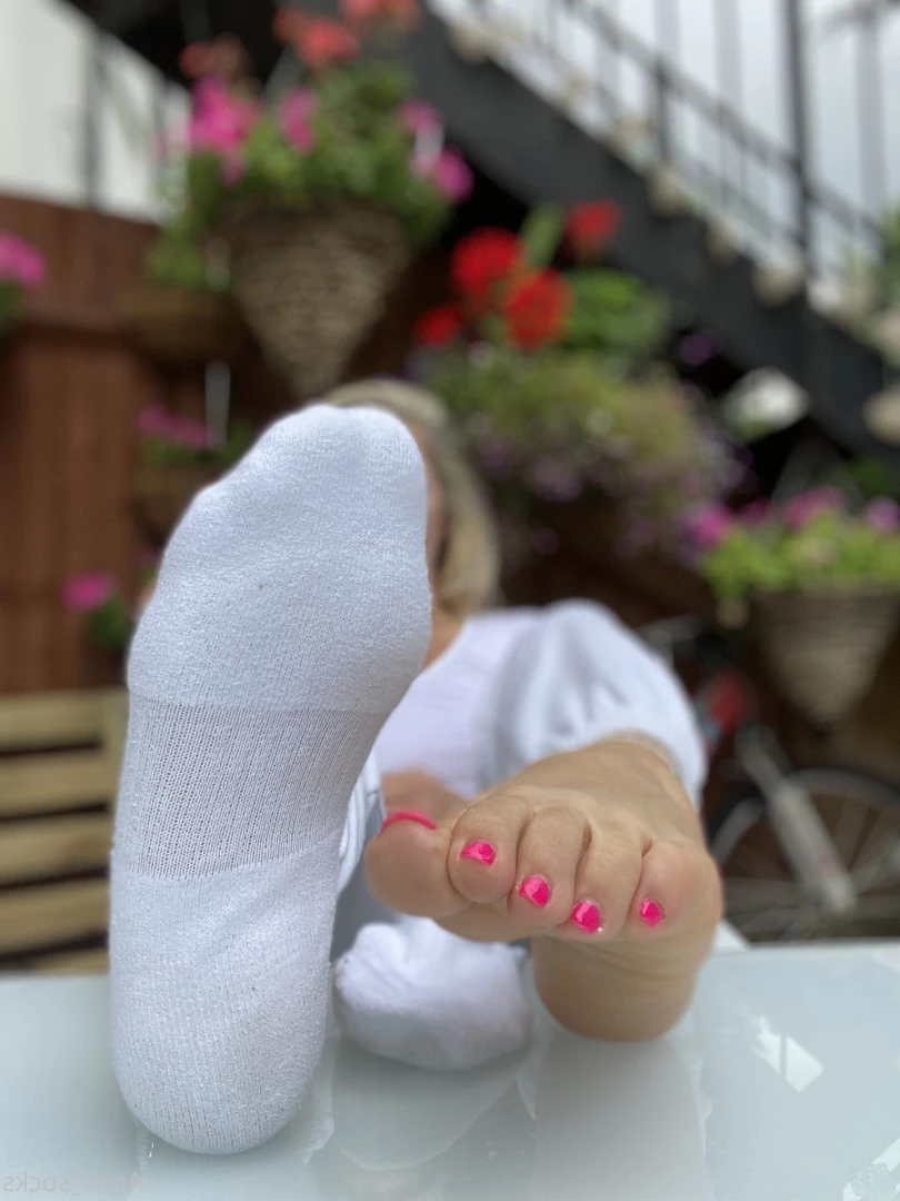 Ana [ anas_socks ] Onlyfans leaked photo 7326601 on Hotleaks.tv