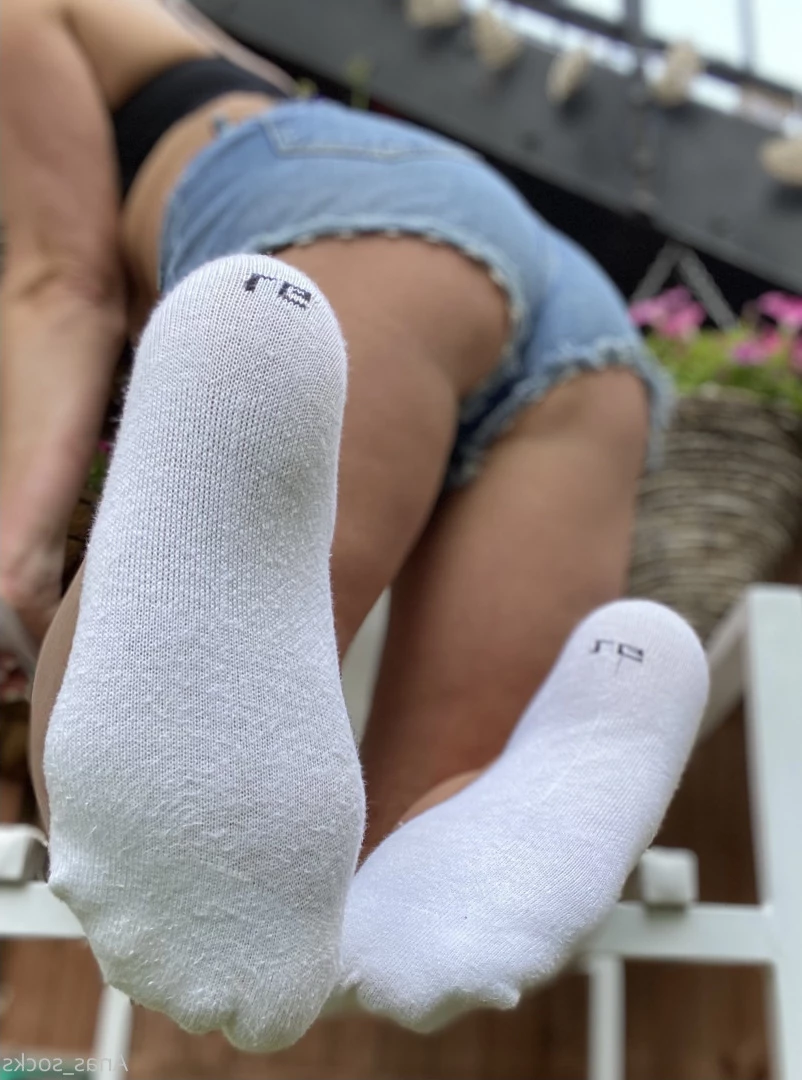 Ana [ anas_socks ] Onlyfans leaked photo 7327695 on Hotleaks.tv