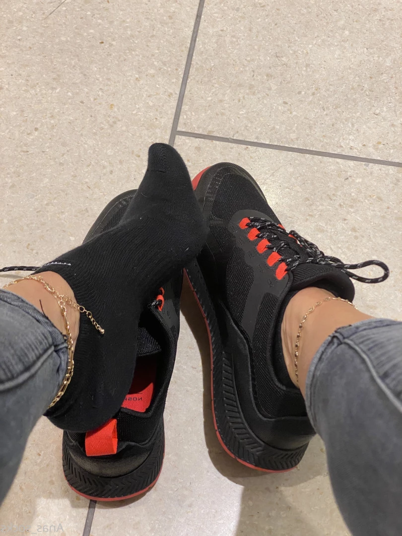 Ana [ anas_socks ] Onlyfans leaked photo 7328296 on Hotleaks.tv