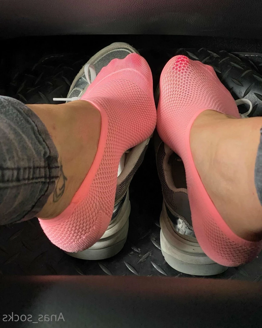 Ana [ anas_socks ] Onlyfans leaked photo 7328787 on Hotleaks.tv