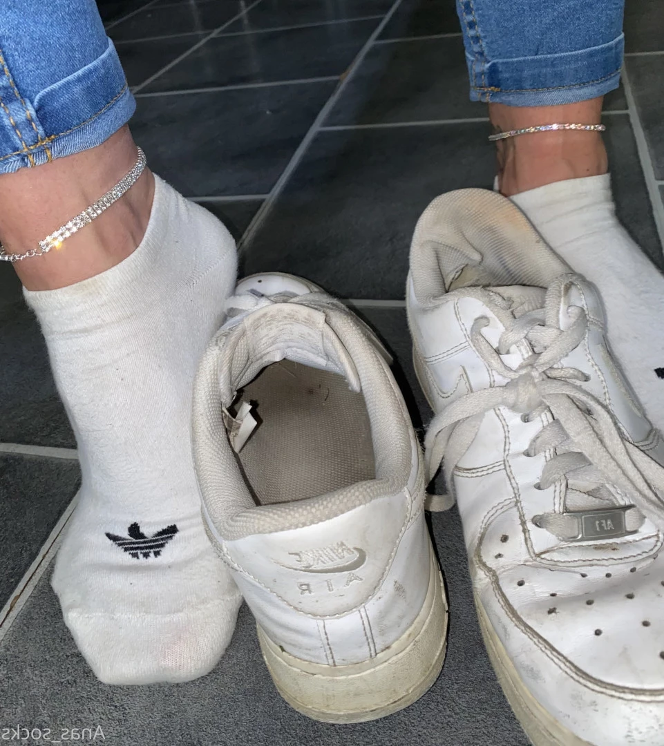 Ana [ anas_socks ] Onlyfans leaked photo 7329354 on Hotleaks.tv