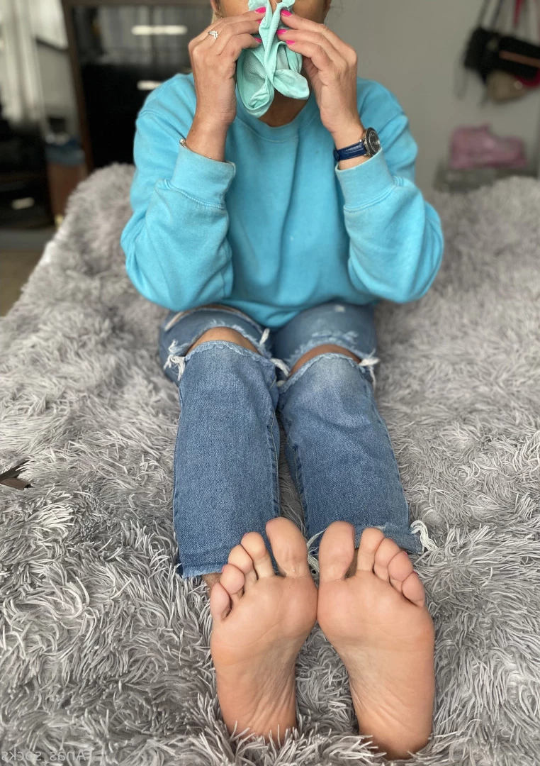 Ana [ anas_socks ] Onlyfans leaked photo 7329377 on Hotleaks.tv