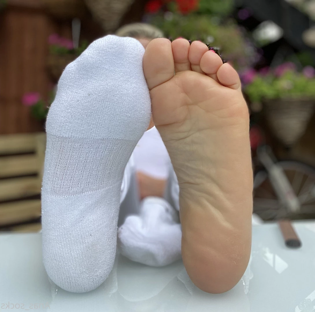 Ana [ anas_socks ] Onlyfans leaked photo 7329555 on Hotleaks.tv