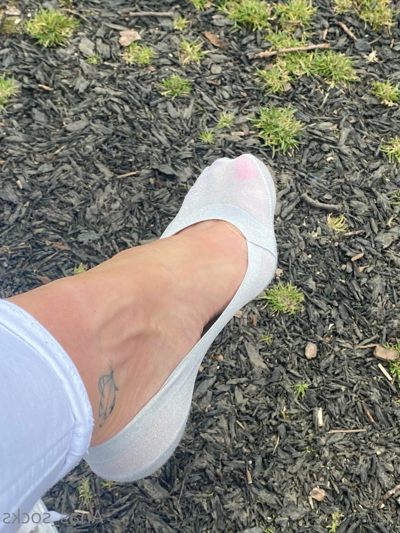 Ana [ anas_socks ] Onlyfans leaked photo 7329770 on Hotleaks.tv