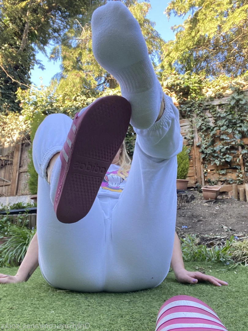 Ana [ anas_socks ] Onlyfans leaked photo 7329912 on Hotleaks.tv