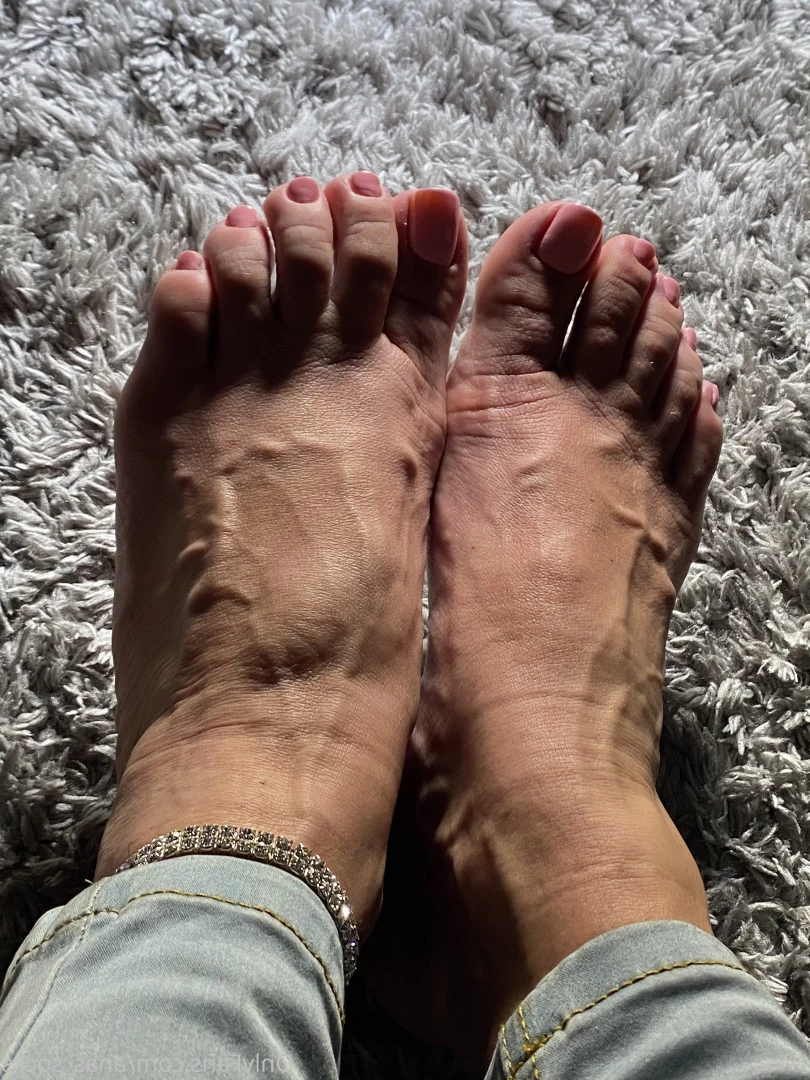 Ana [ anas_socks ] Onlyfans leaked photo 7330003 on Hotleaks.tv