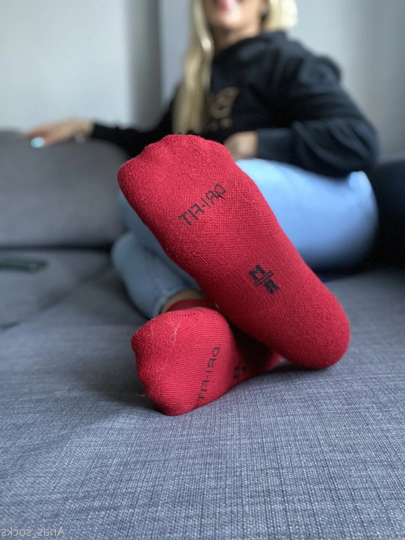 Ana [ anas_socks ] Onlyfans leaked photo 7330619 on Hotleaks.tv