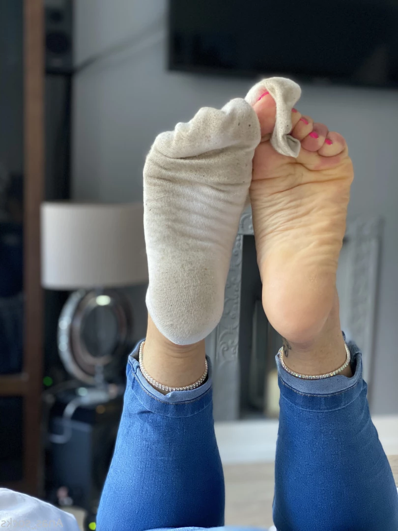 Ana [ anas_socks ] Onlyfans leaked photo 7331466 on Hotleaks.tv
