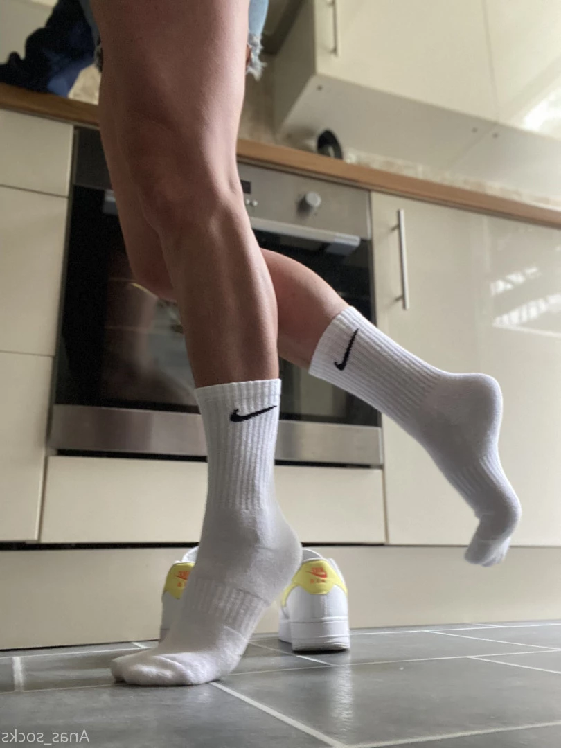 Ana [ anas_socks ] Onlyfans leaked photo 7331594 on Hotleaks.tv