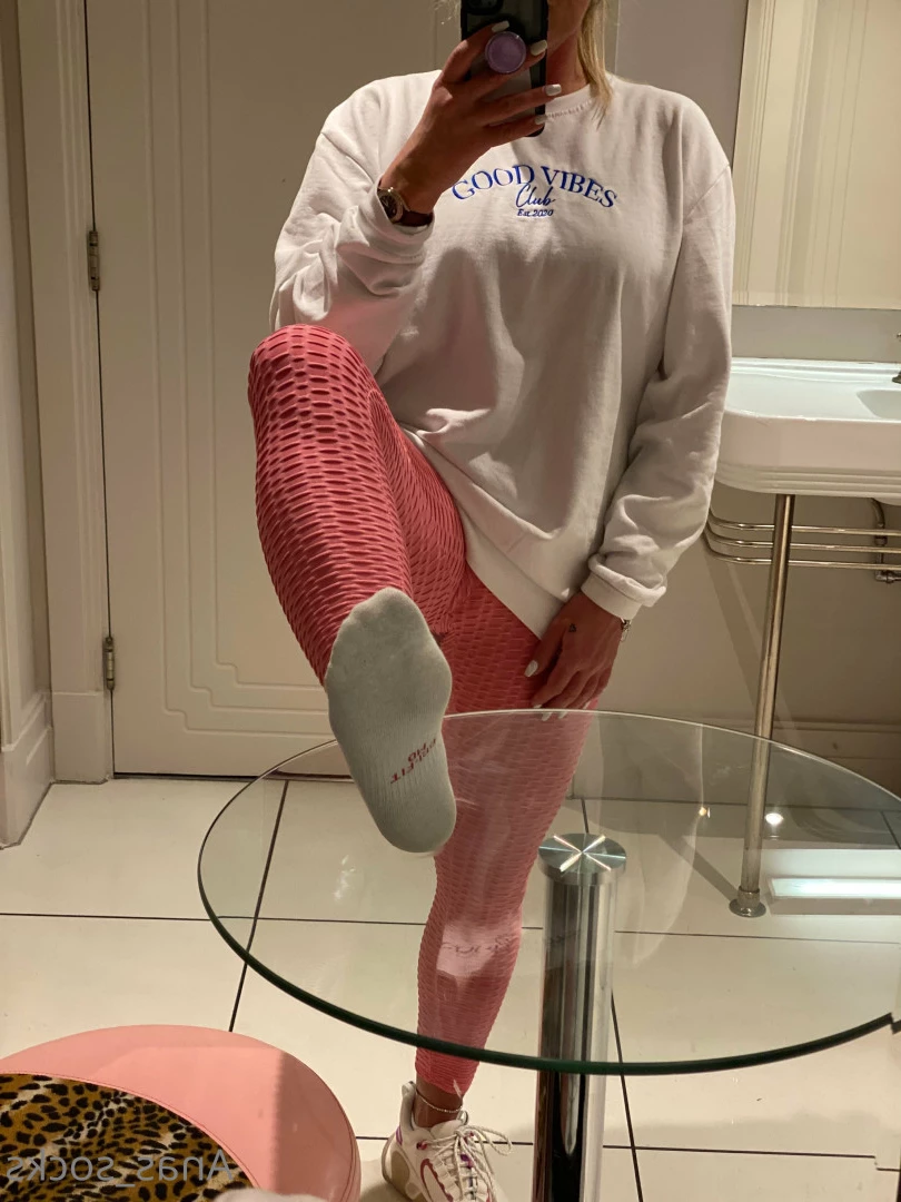 Ana [ anas_socks ] Onlyfans leaked photo 7331998 on Hotleaks.tv