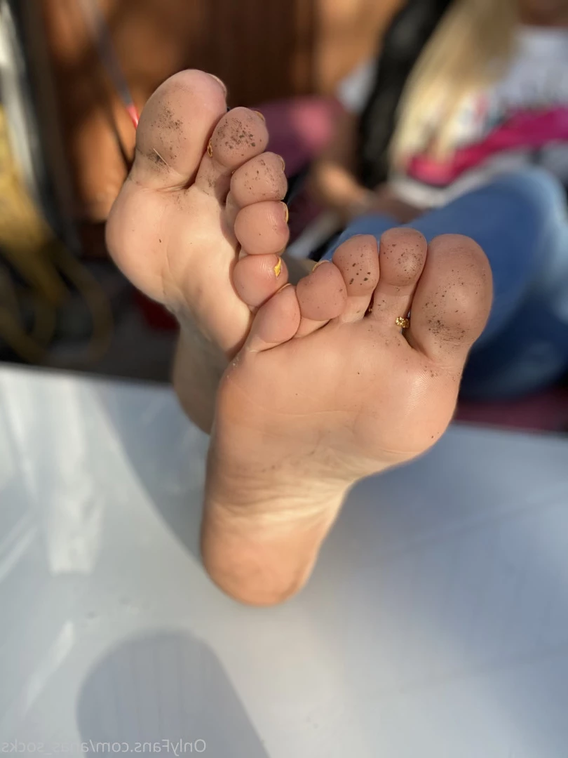 Ana [ anas_socks ] Onlyfans leaked photo 7332472 on Hotleaks.tv