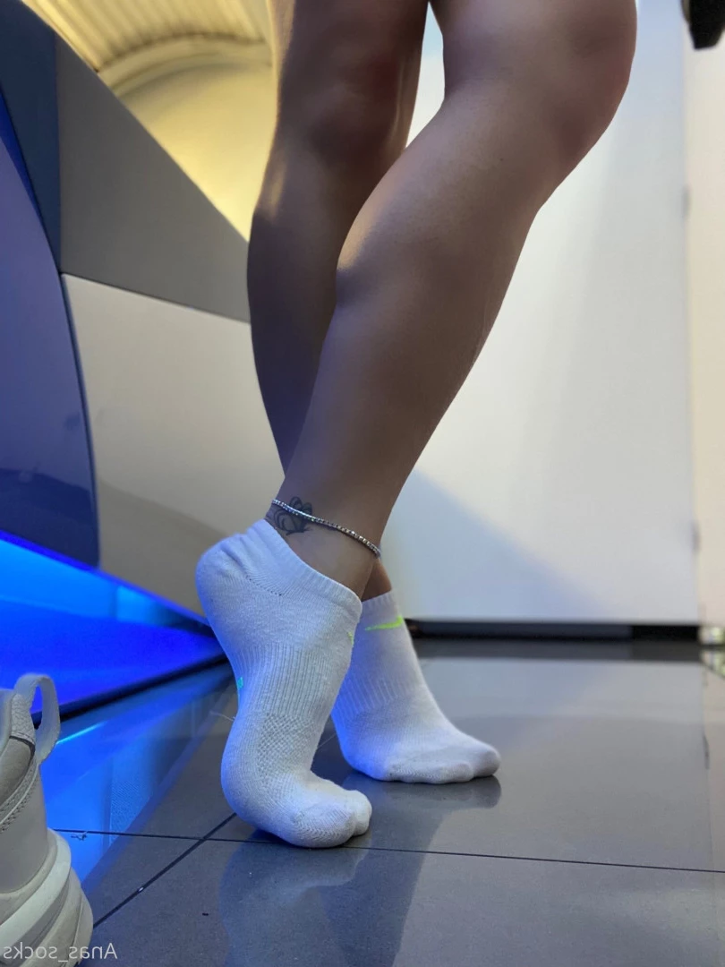 Ana [ anas_socks ] Onlyfans leaked photo 7332492 on Hotleaks.tv