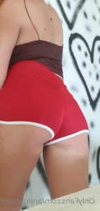 7651744