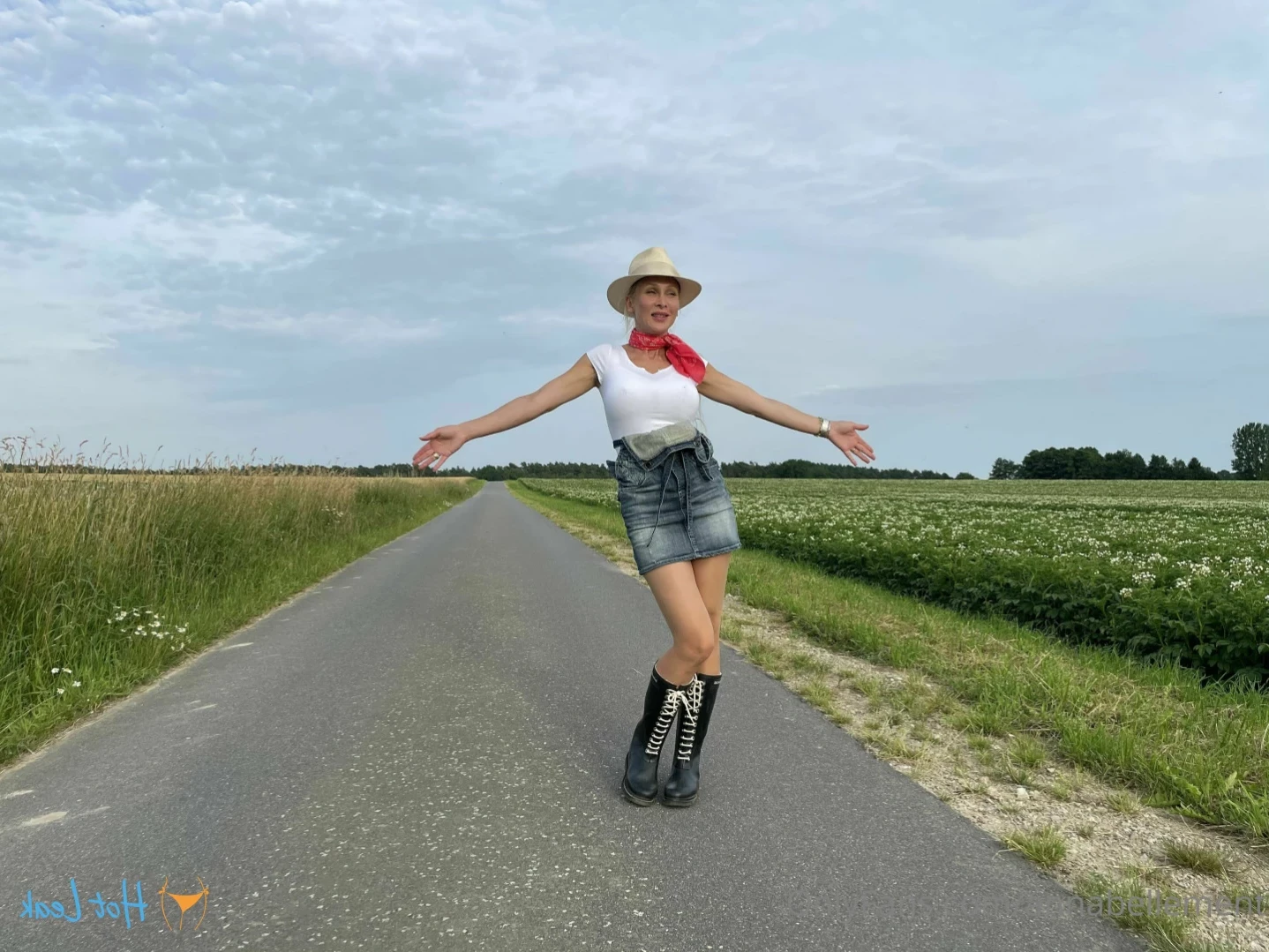 annabellement Onlyfans leaked photo 14448849 on Hotleaks.tv