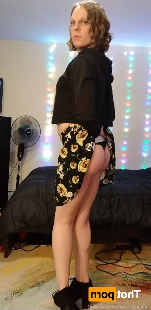 April [ anti_cistamines ] Onlyfans leaked photo 14035583 on Hotleaks.tv