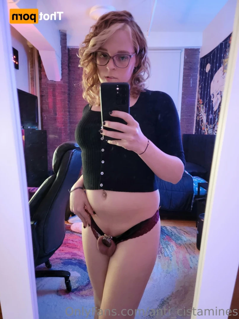 April [ anti_cistamines ] Onlyfans leaked photo 15157787 on Hotleaks.tv
