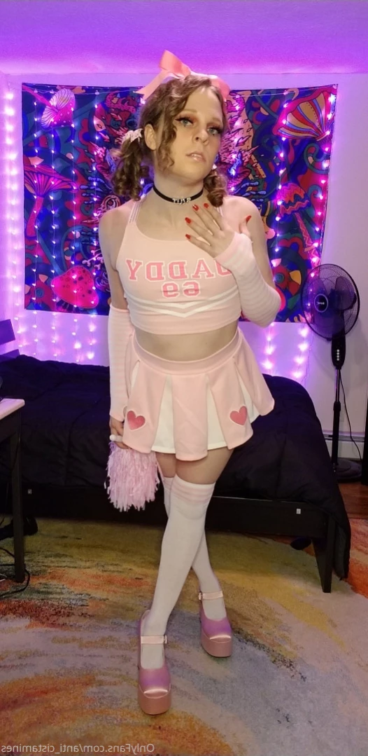 April [ anti_cistamines ] Onlyfans leaked photo 15388908 on Hotleaks.tv