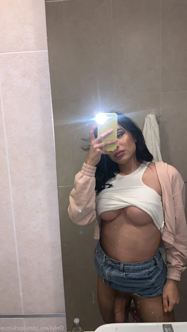 April Rose19 TS [ april-rose ] Onlyfans leaked photo 6535676 on Hotleaks.tv